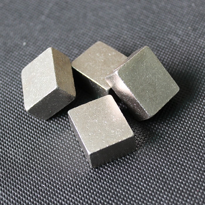 2600mm Sandwich Diamond Cutting Segment For Marble Stone