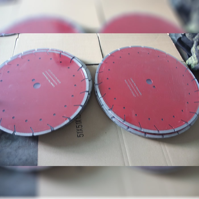 400mm Laser Diamond Blade For Concrete Cutting